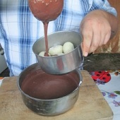 Véča - borůvkové knedlíčky s čokoládovou omáčkou