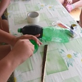 Výroba hraček pro Čvachtala